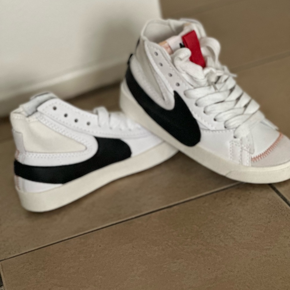 Nike Jumbo Blazer Brand New